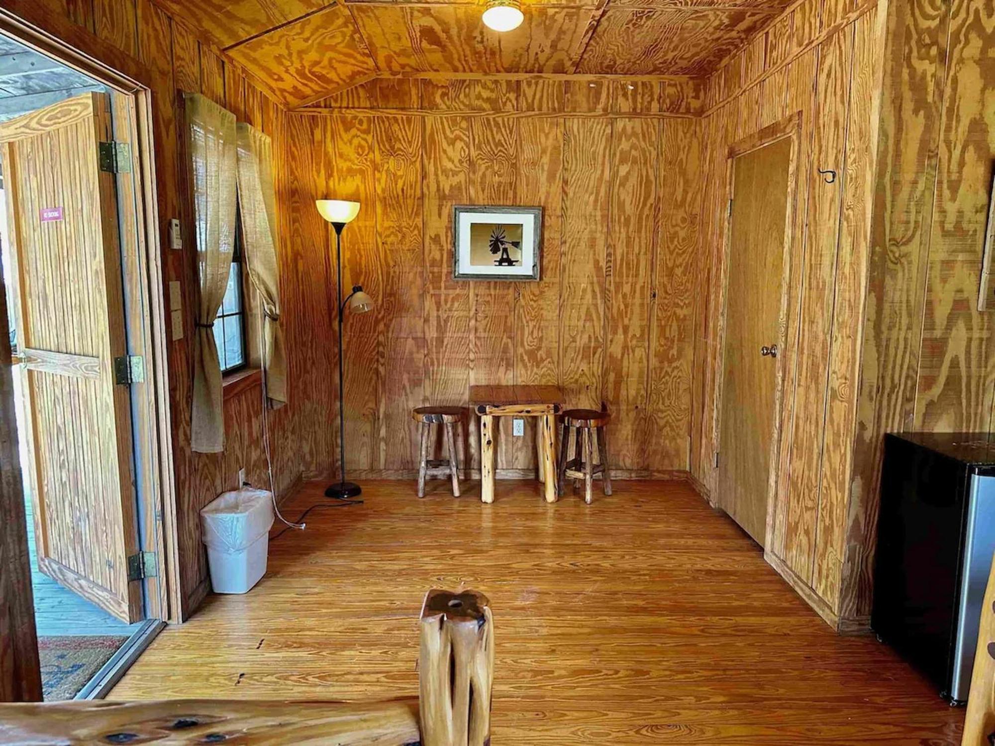 Crc Ranch Retreat Hotel Bandera Room photo